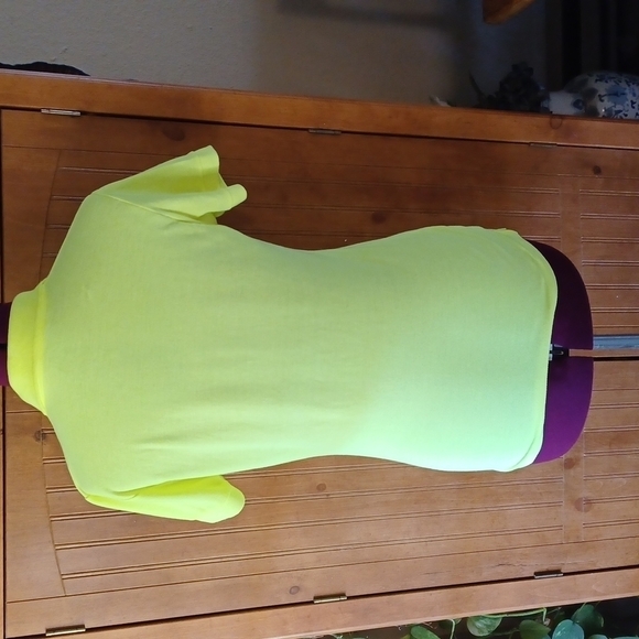 GILDAN POLO SHIRT - Picture 5 of 8